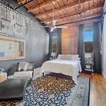 4K Sqft Loft Gym, Tv Wall, Pool, Table Ping Pong