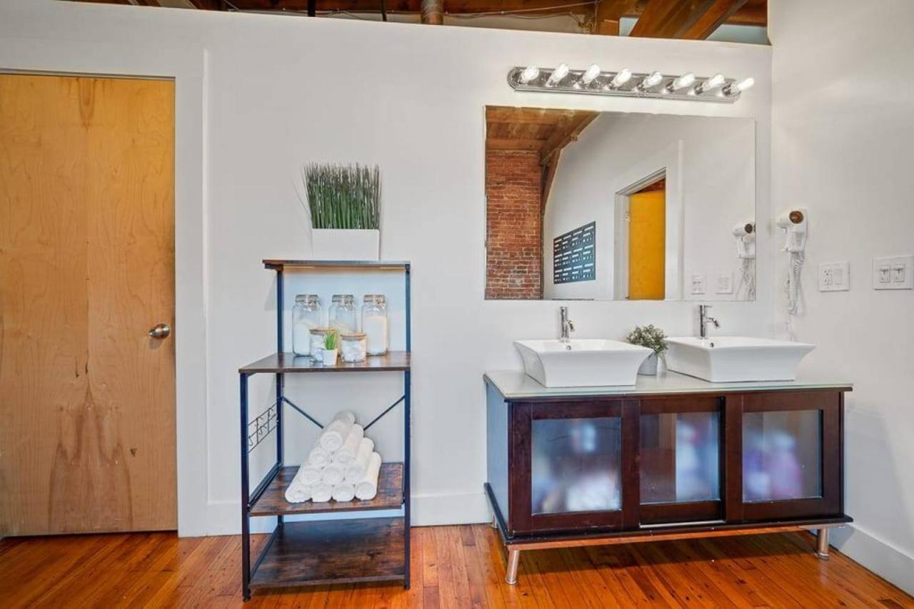 4k Sqft Loft Gym, Tv Wall, Pool, Table Ping Pong *